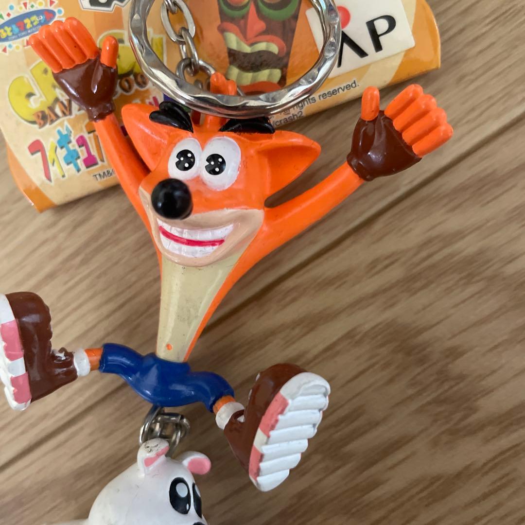クラッシュバンディクー ポーラ フィギュア キーホルダー 新品タグ付き