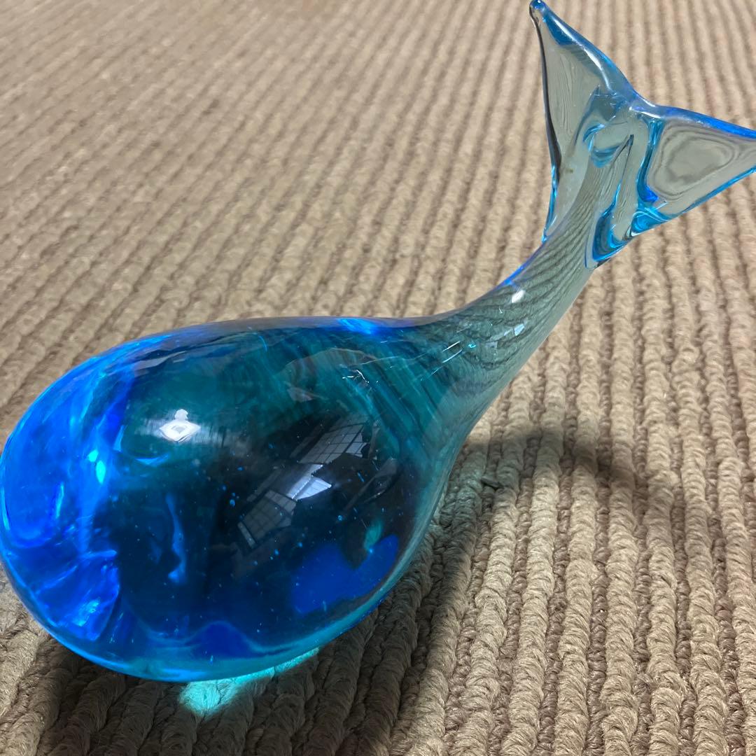 クジラ 鯨 ガラス細工 置物 青 ブルー - メルカリ