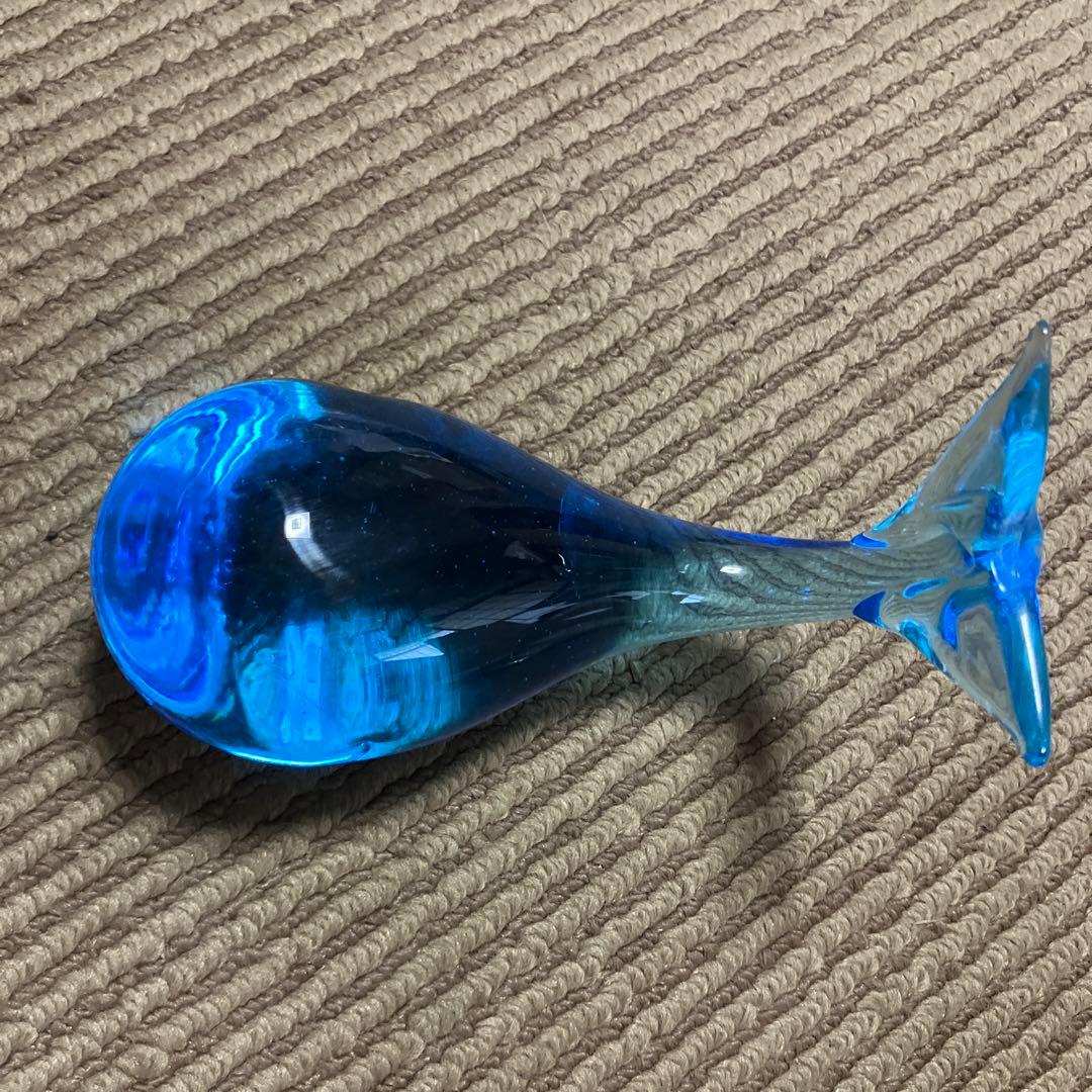 クジラ 鯨 ガラス細工 置物 青 ブルー - メルカリ