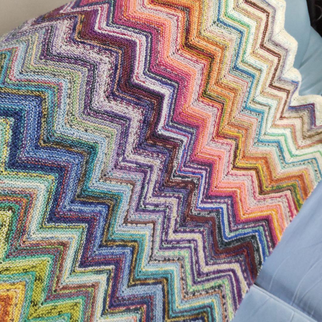 カラフル　ジグザグ　ブランケット 2