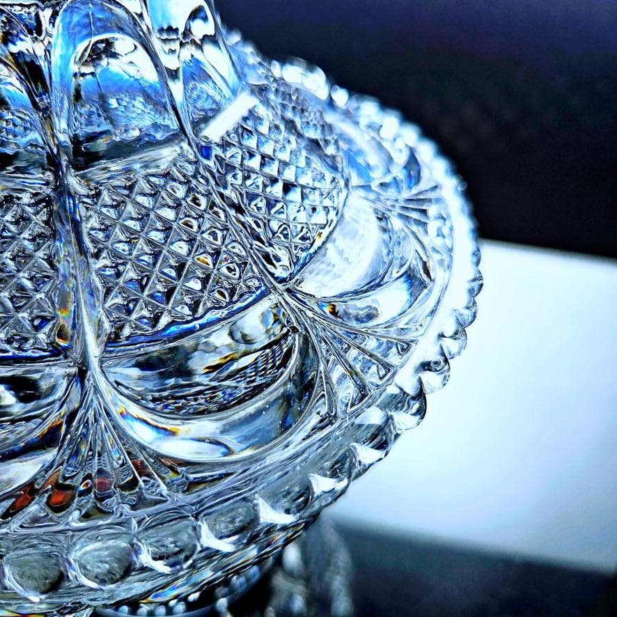 輝くオールドバカラ ディアマンビゾーの蓋付きコンポート【19世紀後半】