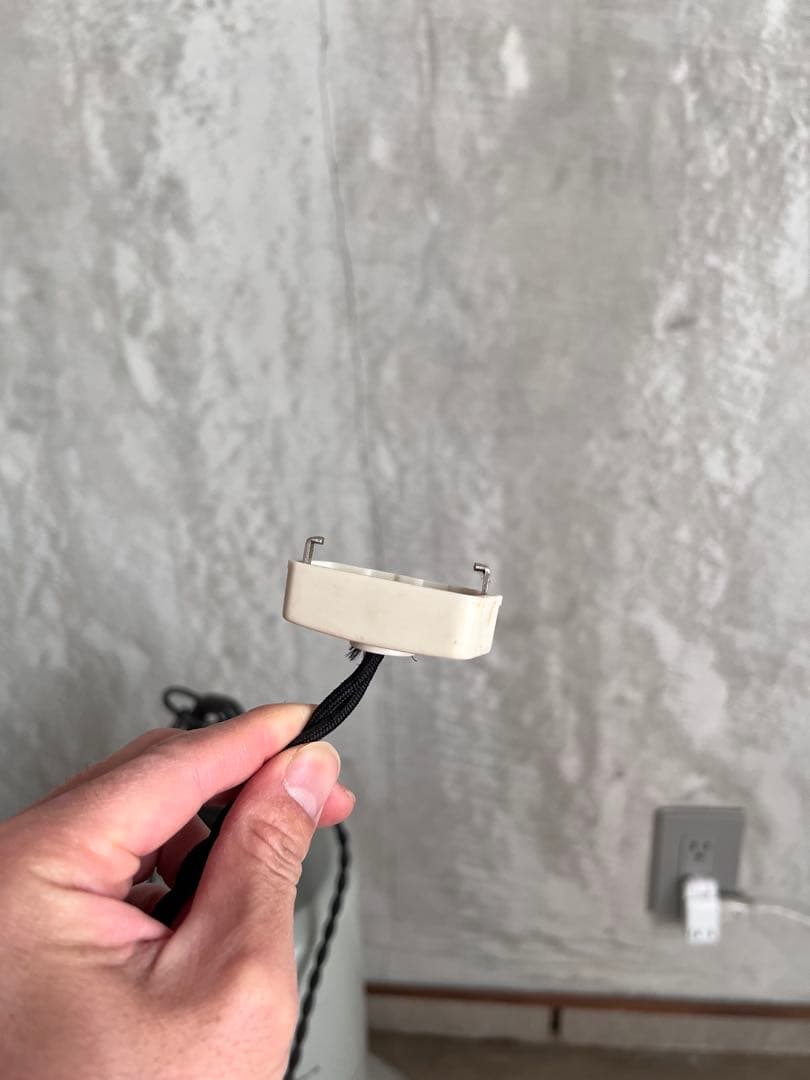 『BLACKBIRD』ヴィンテージインダストリアルランプ