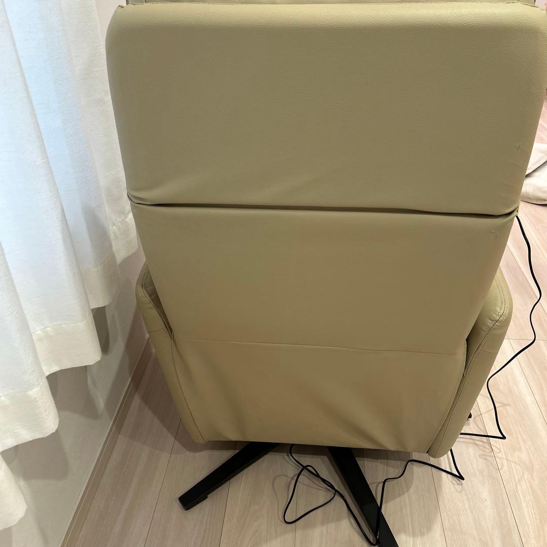 ニトリリクライニングソファ1人LE01