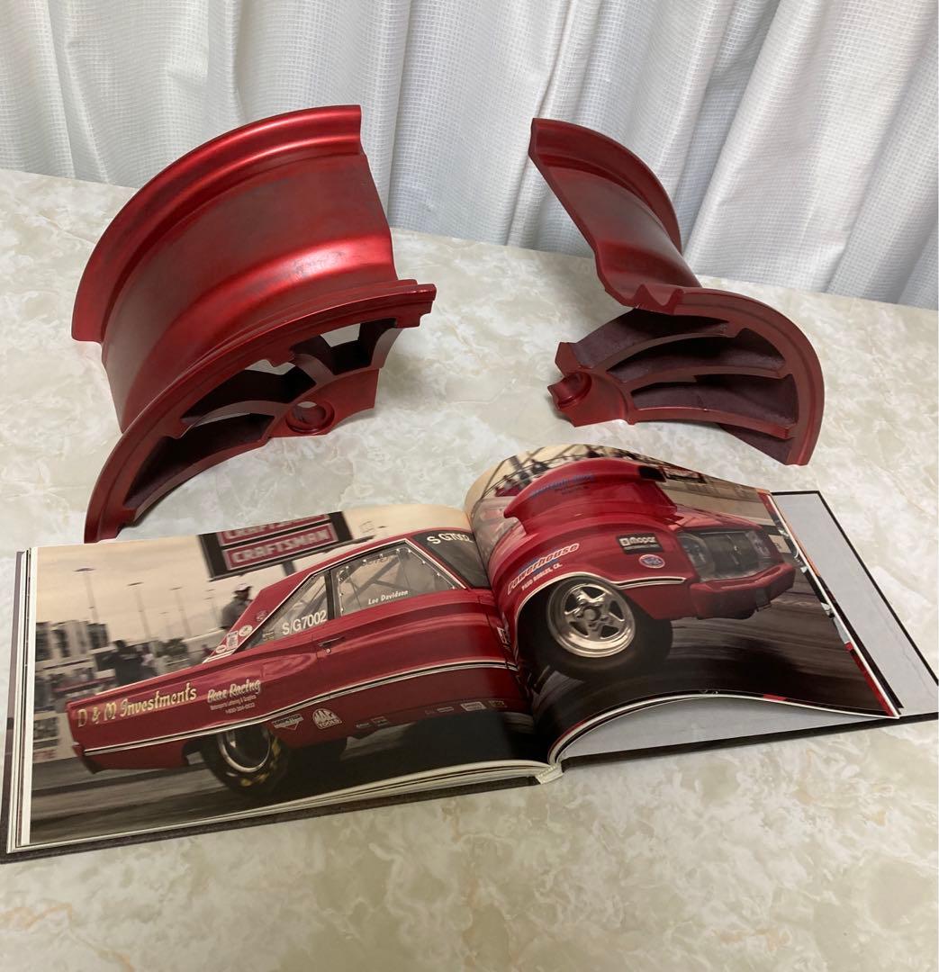 アメリカのアルミホィールで作ったブックエンド　洋書一冊付き　レア