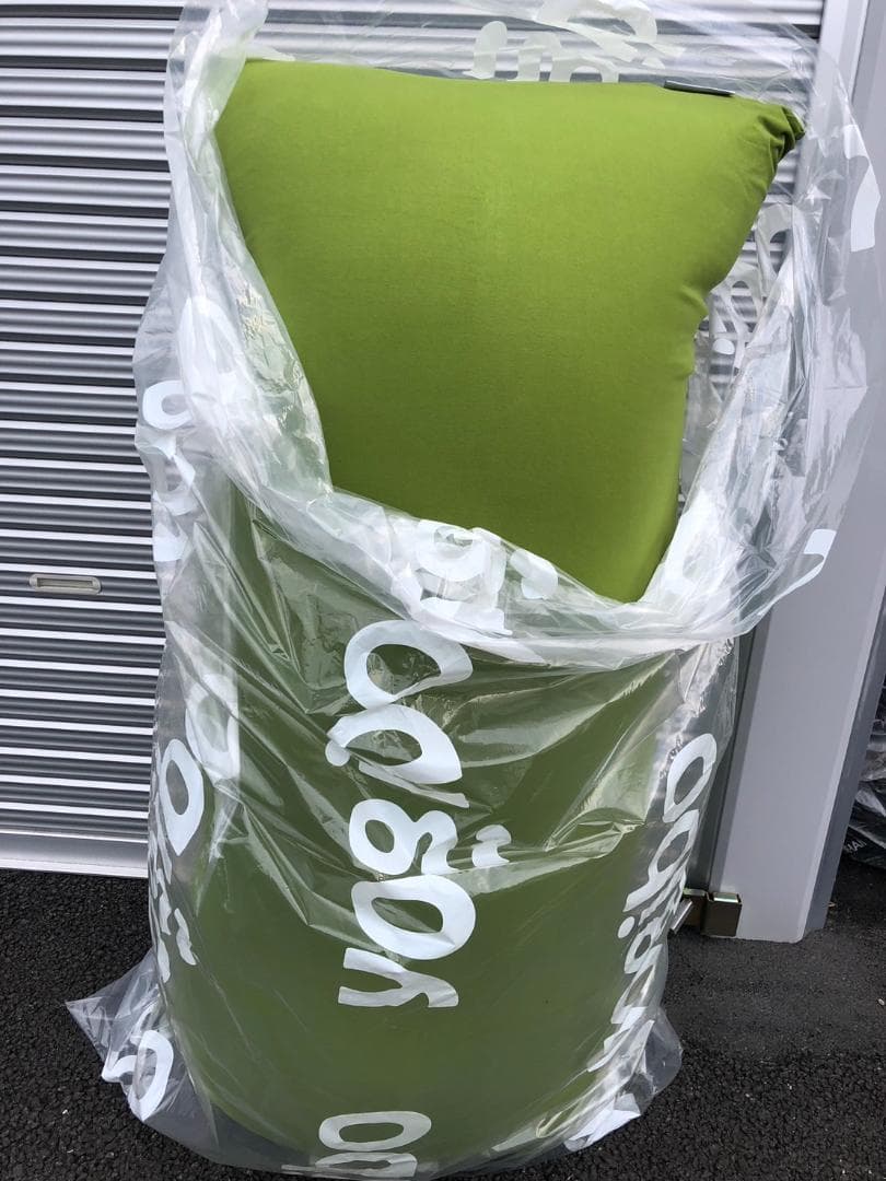 直接引取OK【北九州 新品未使用 Yogibo ヨギボーマックス ライムグリーン