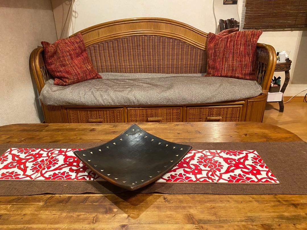 最終お値下げ！アジアン！籐の3人掛けチェアー