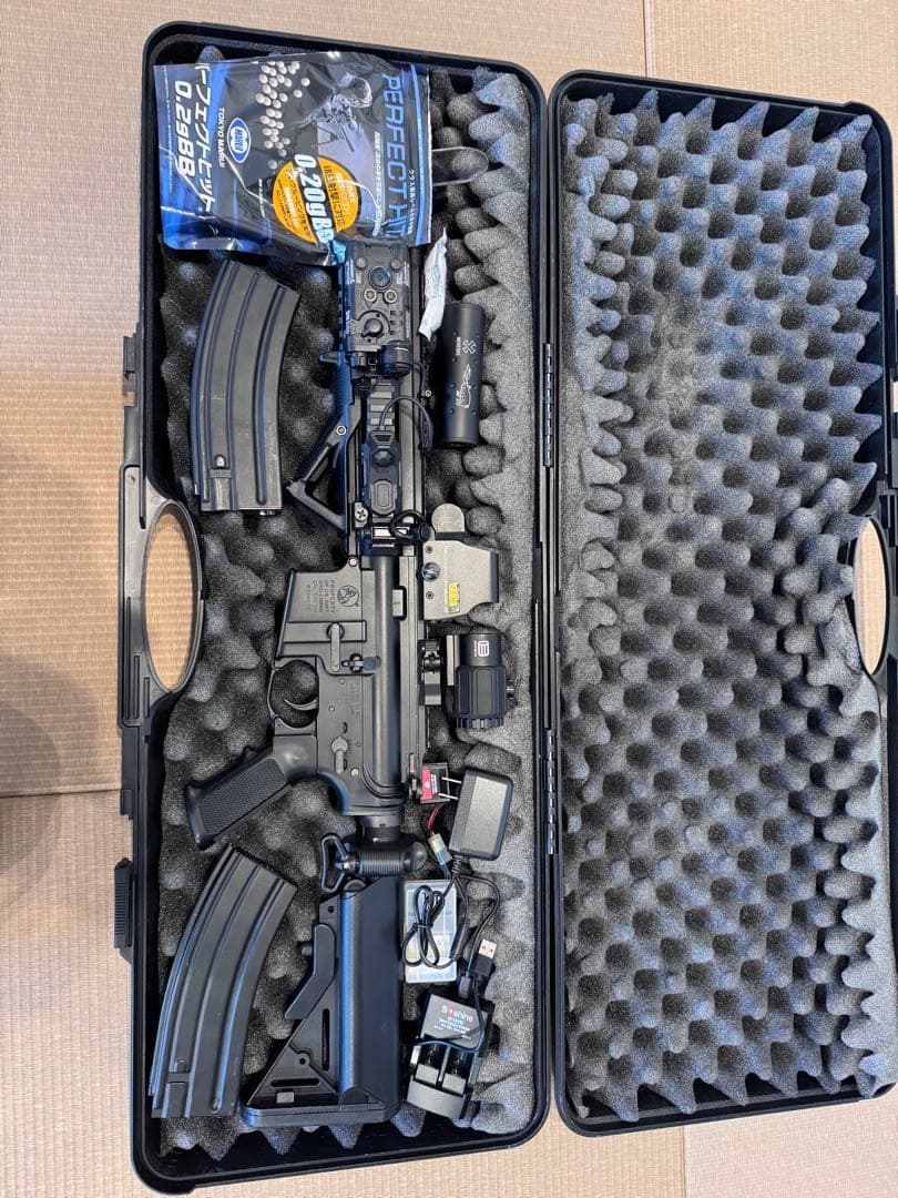 次世代電動ガン SOPMOD M4 ケース付き 完品