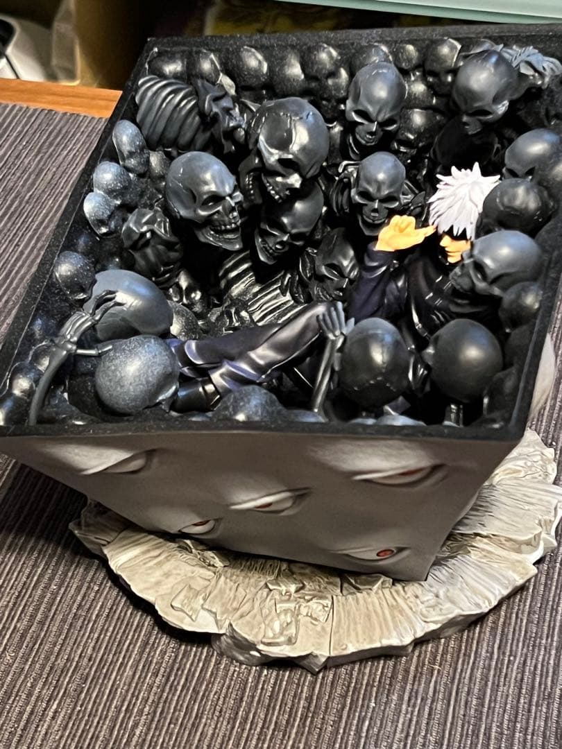 呪術廻戦 五条悟 獄門疆 フィギュア ジャンプGIGA 応募者全員サービス