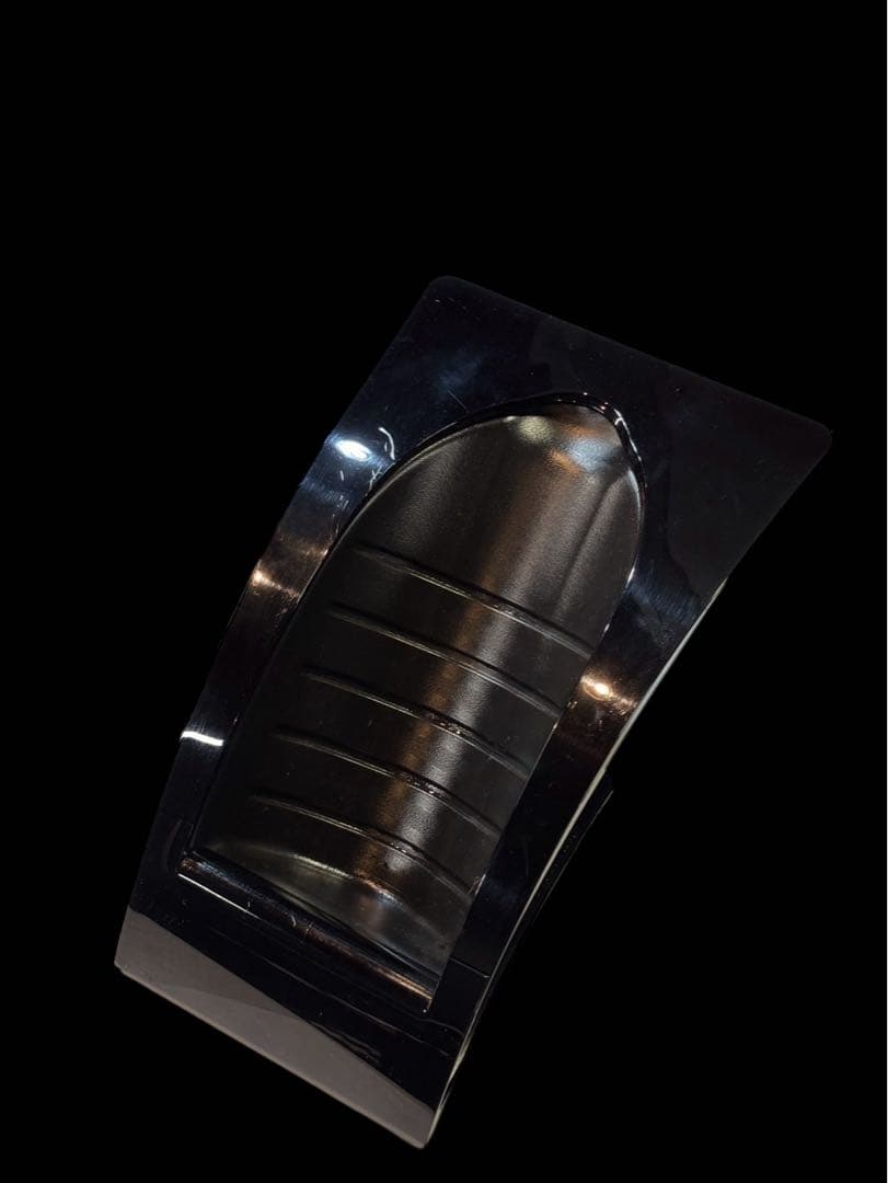 スタッズ付きブラックメタルワインラックプラスレザーボトルカバー2点セット