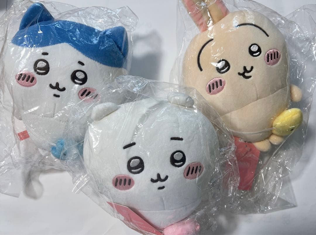 ちいかわ 上海限定 miniso ハチワレ うさぎ - メルカリ