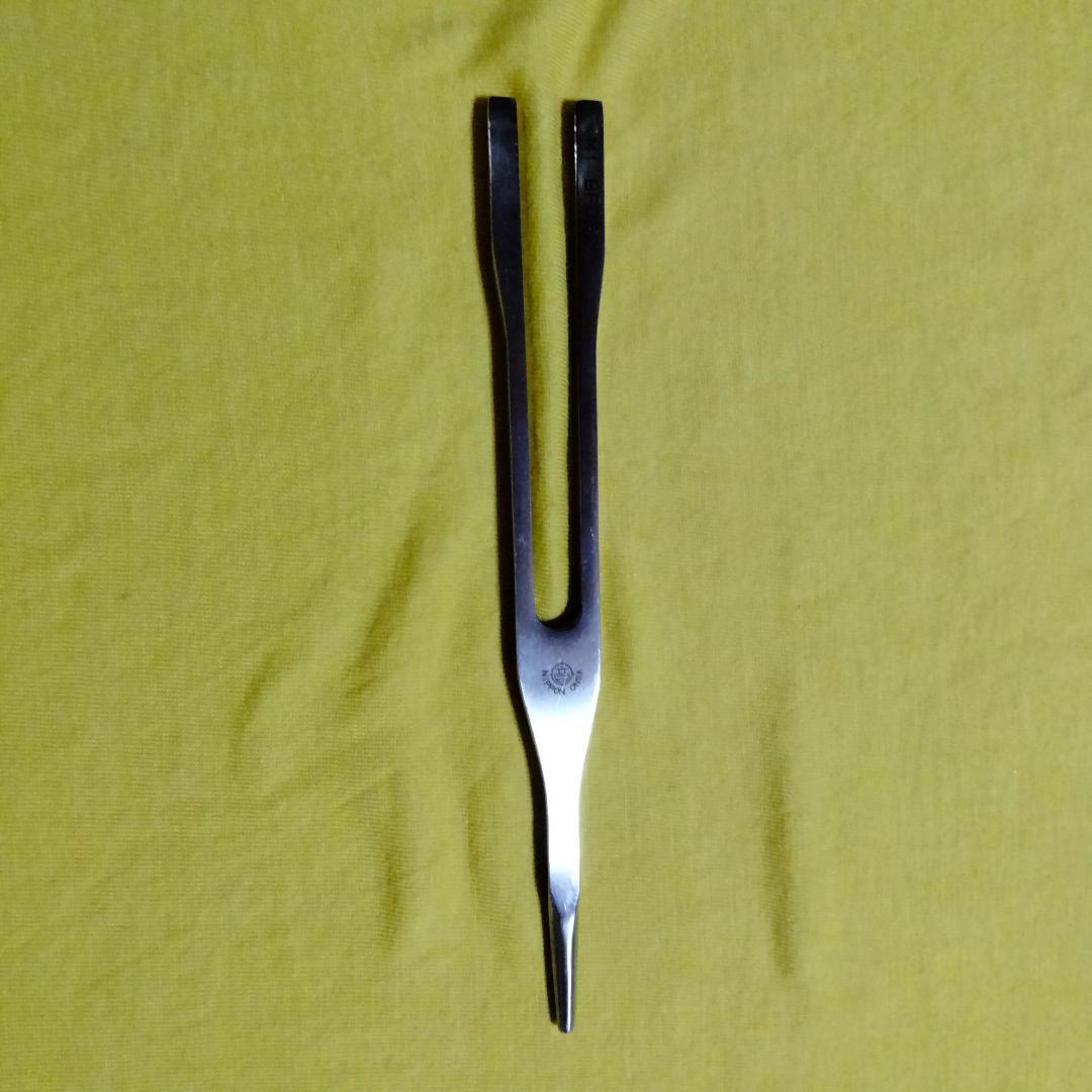 マドモアゼル愛 美容チューナー 132Hz/264Hz 「振動美人」