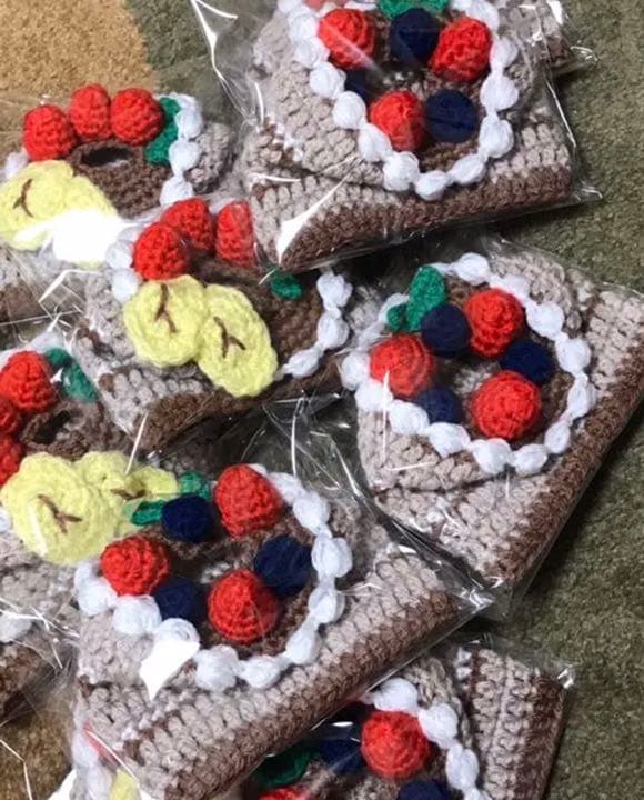 パンケーキトイレットペーパーカバー　ティッシュカバー　手編み