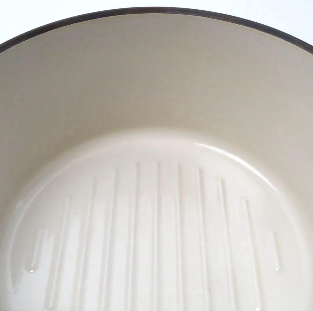 【美品】バーミキュラ オーブンポットラウンド 22cm パールピンク