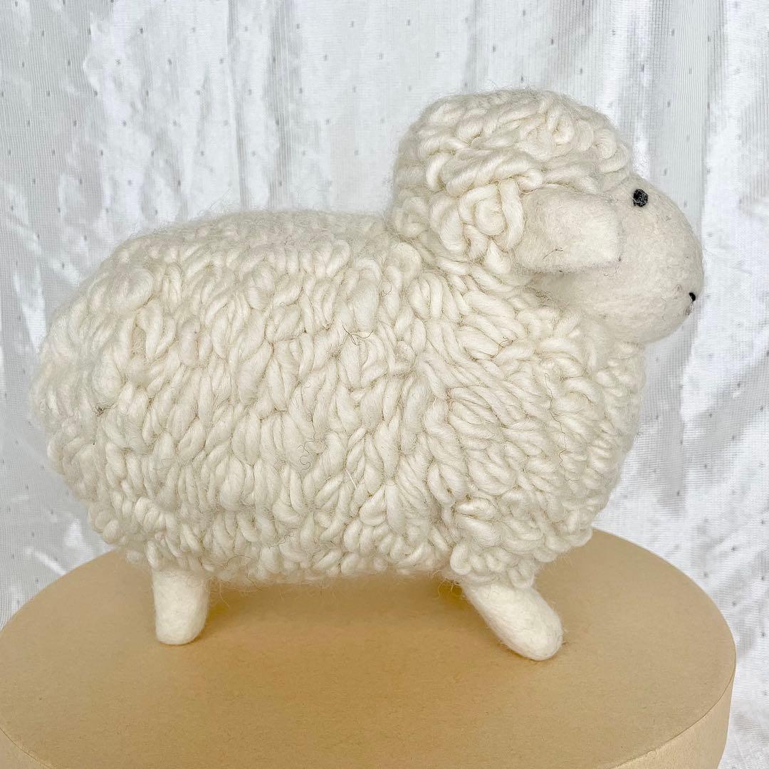 ハンドメイド モンゴル産 羊毛フェルト 羊のぬいぐるみ 約20cm