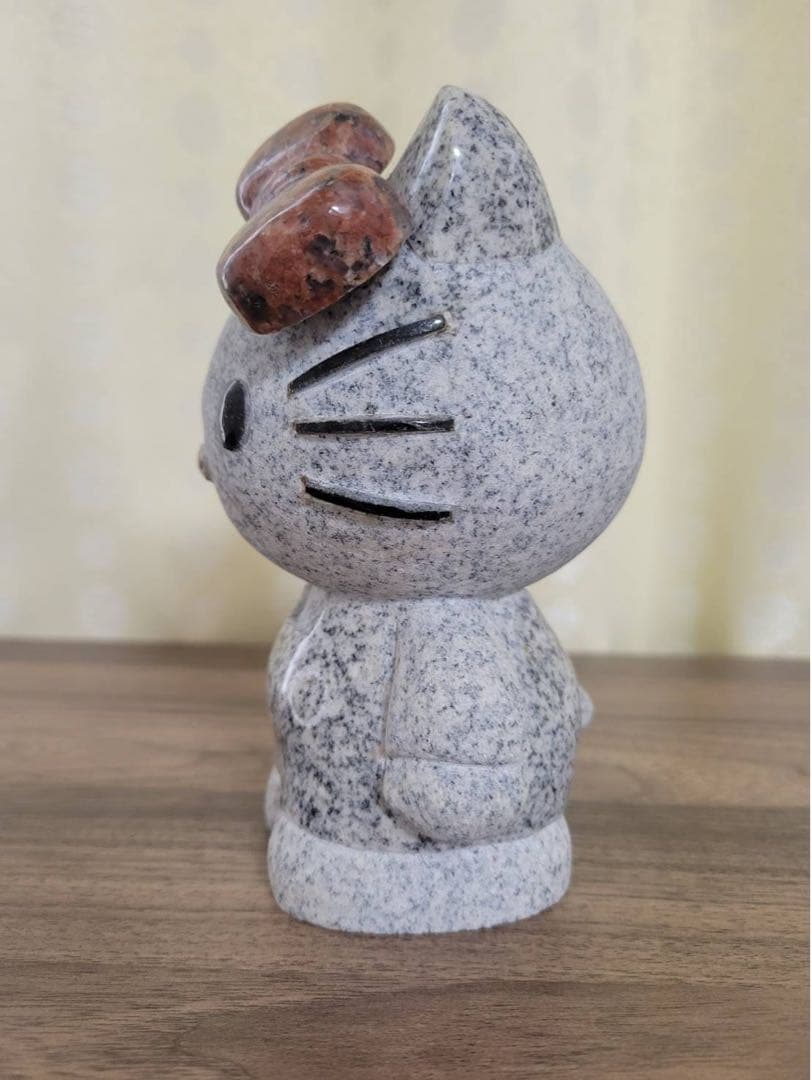 ハローキティ 石像 スタチュー - メルカリ