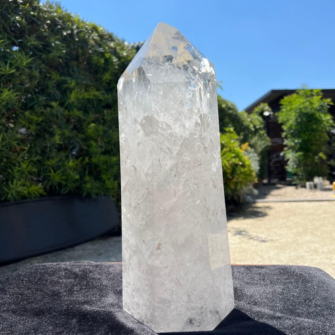 ✳☆唯一無二 超極大☆激凄超逸品☆高透明度 大迫力✨虹入り 水晶 六角柱 天然石