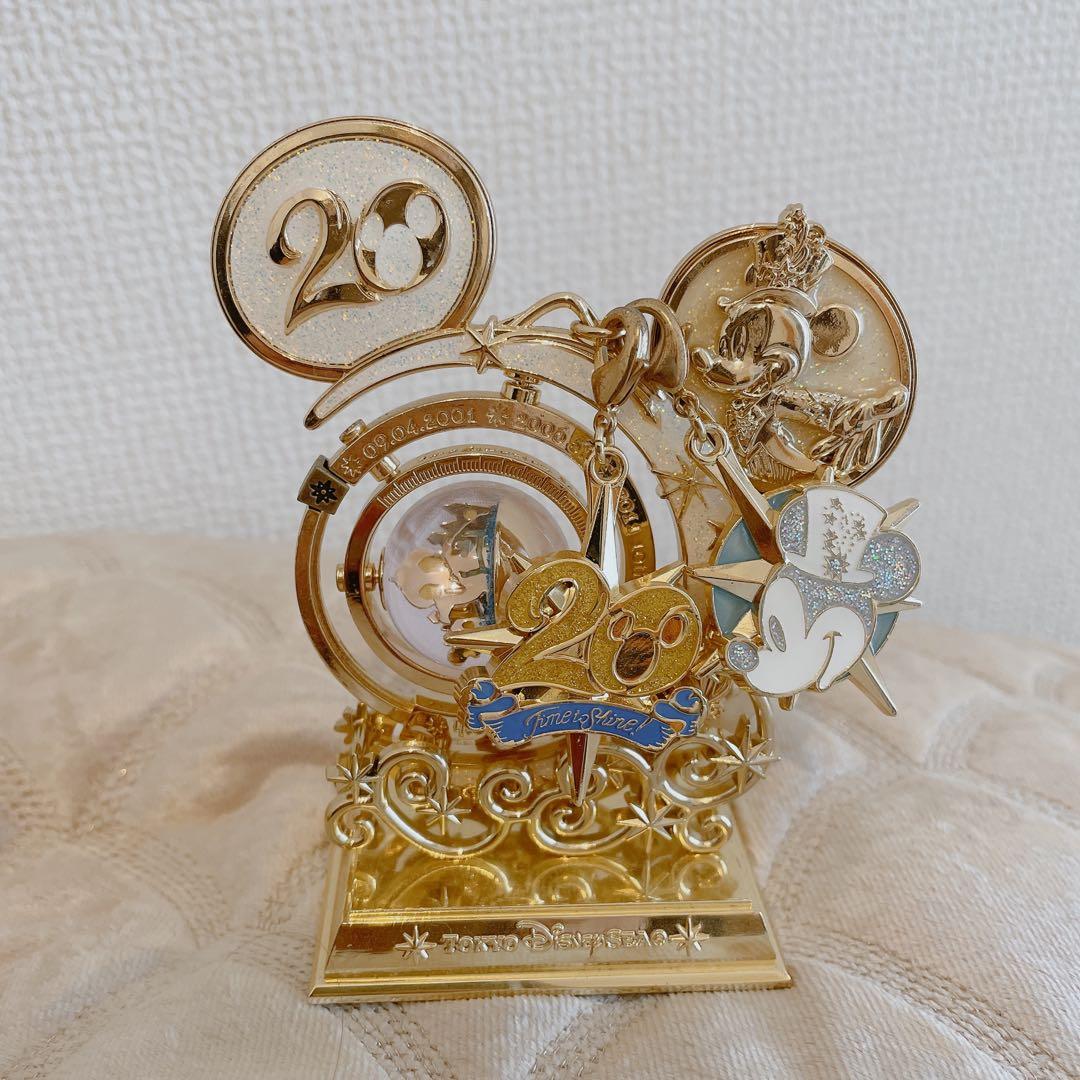 ディズニーシー 20周年 クリスタルスフィア 置物 ミッキー - メルカリ