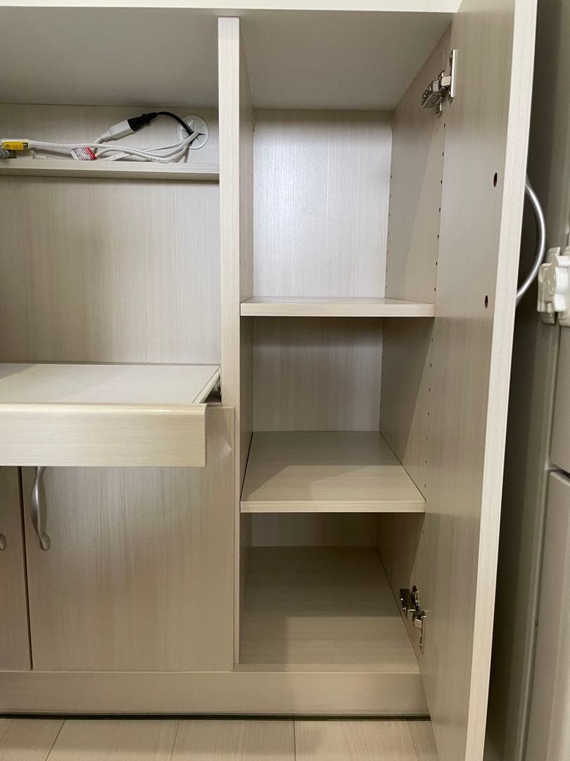 ニトリ　食器棚　80cm【ブリエシリーズ】