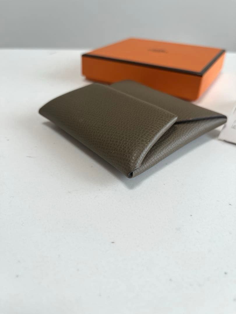 美品　HERMES エルメス　バスティア　ケース　エトゥープ