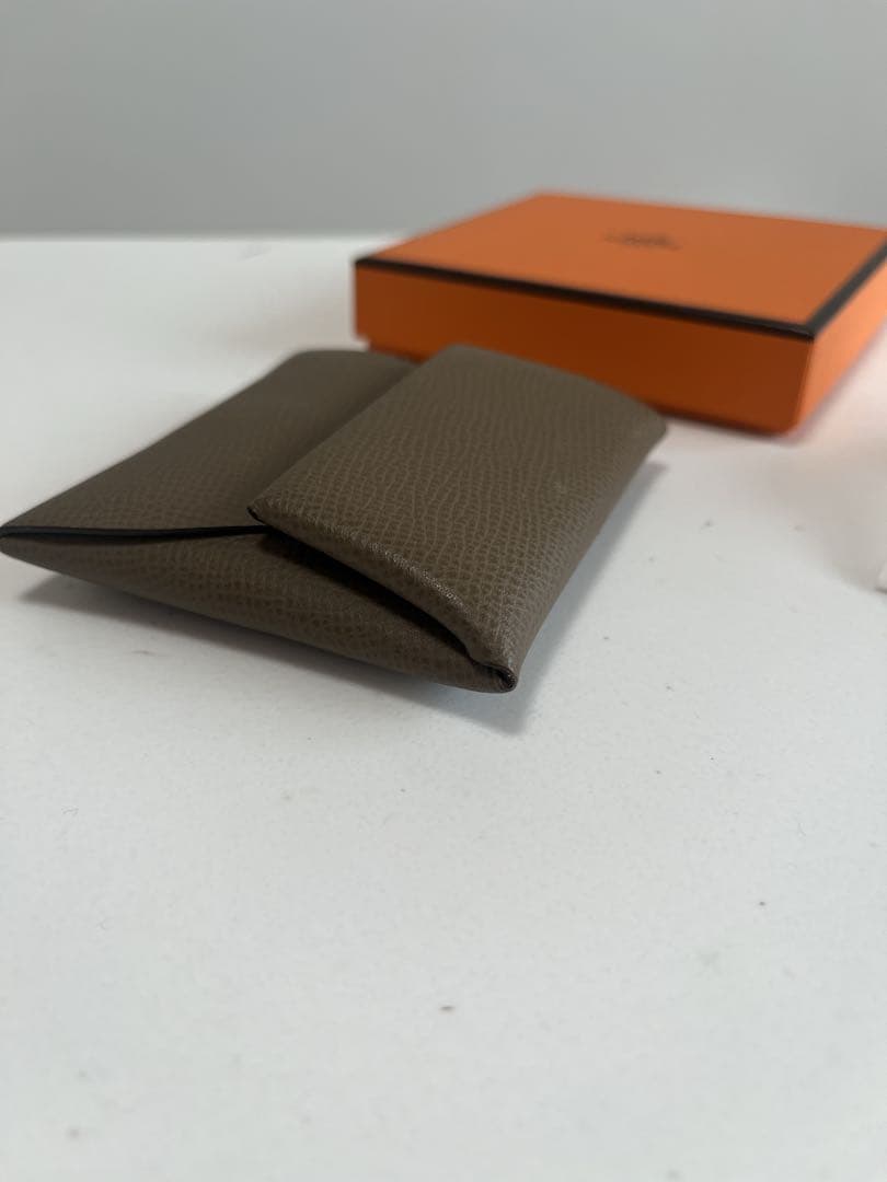 美品　HERMES エルメス　バスティア　ケース　エトゥープ