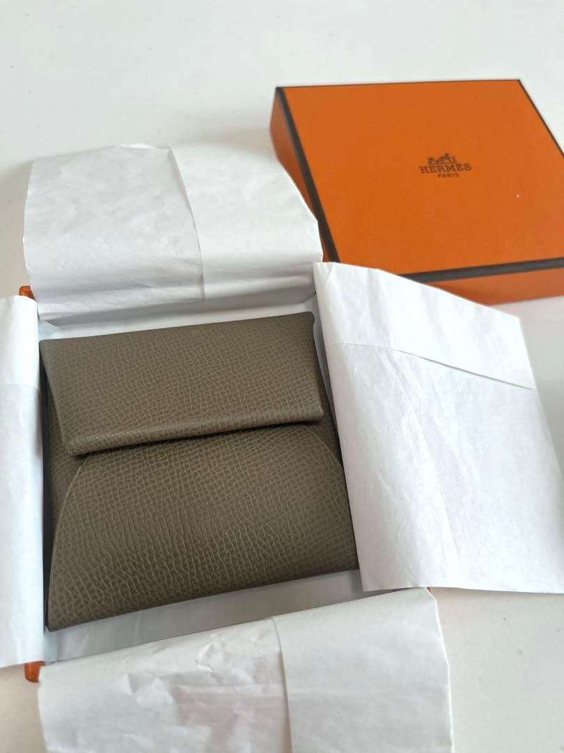 美品　HERMES エルメス　バスティア　ケース　エトゥープ