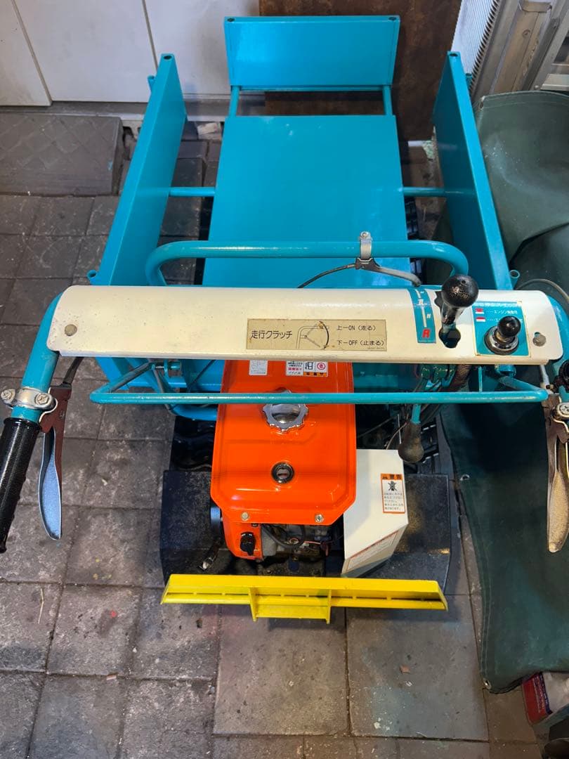 引き取り希望です。実働中古整備済【クボタ/ ウインブルヤマグチ運搬車