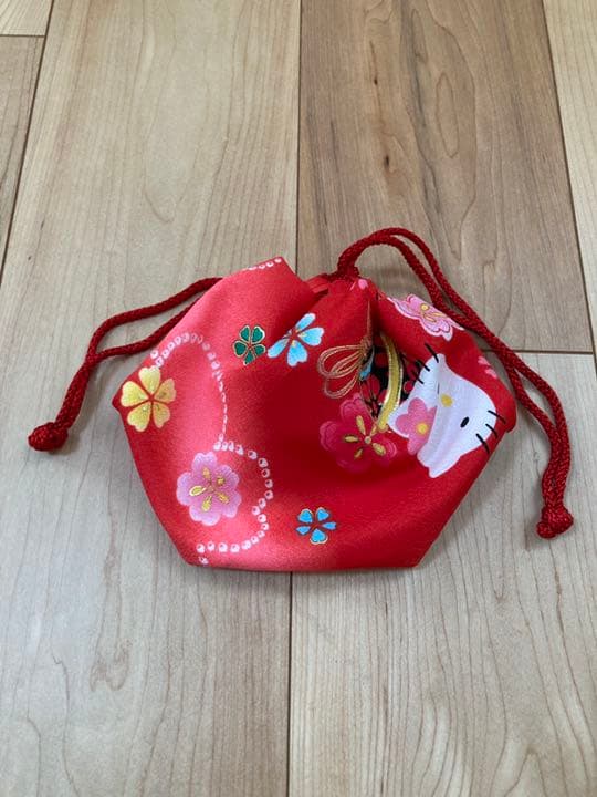 七五三　着物　女の子　被布セット　キティ