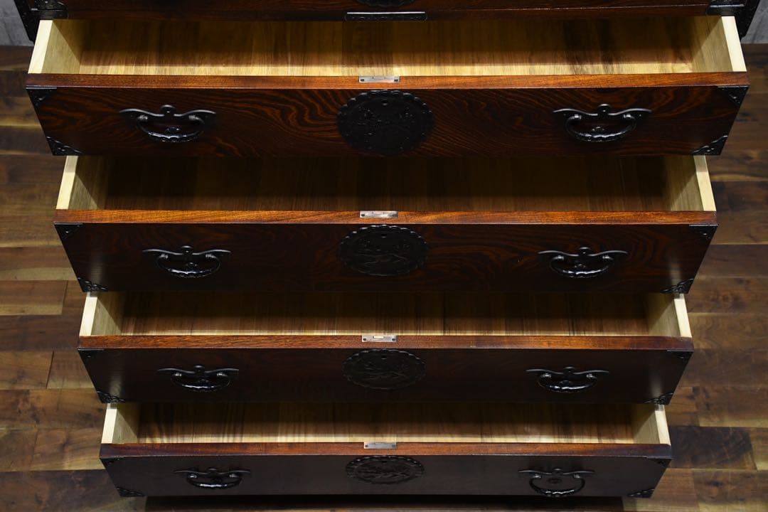 CFC7 長谷川和夫作 伝統工芸 岩谷堂箪笥 8段 整理タンス チェスト 鍵付き