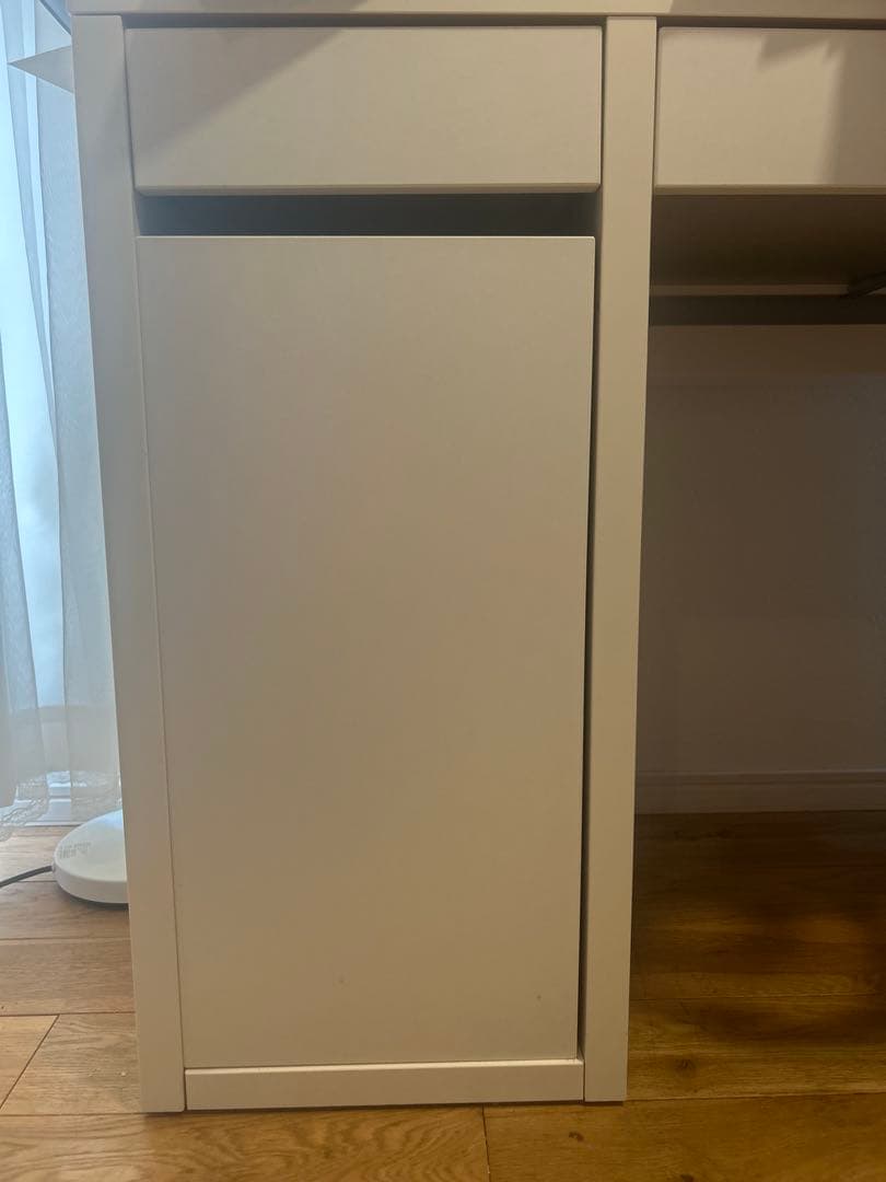 IKEAミッケデスク