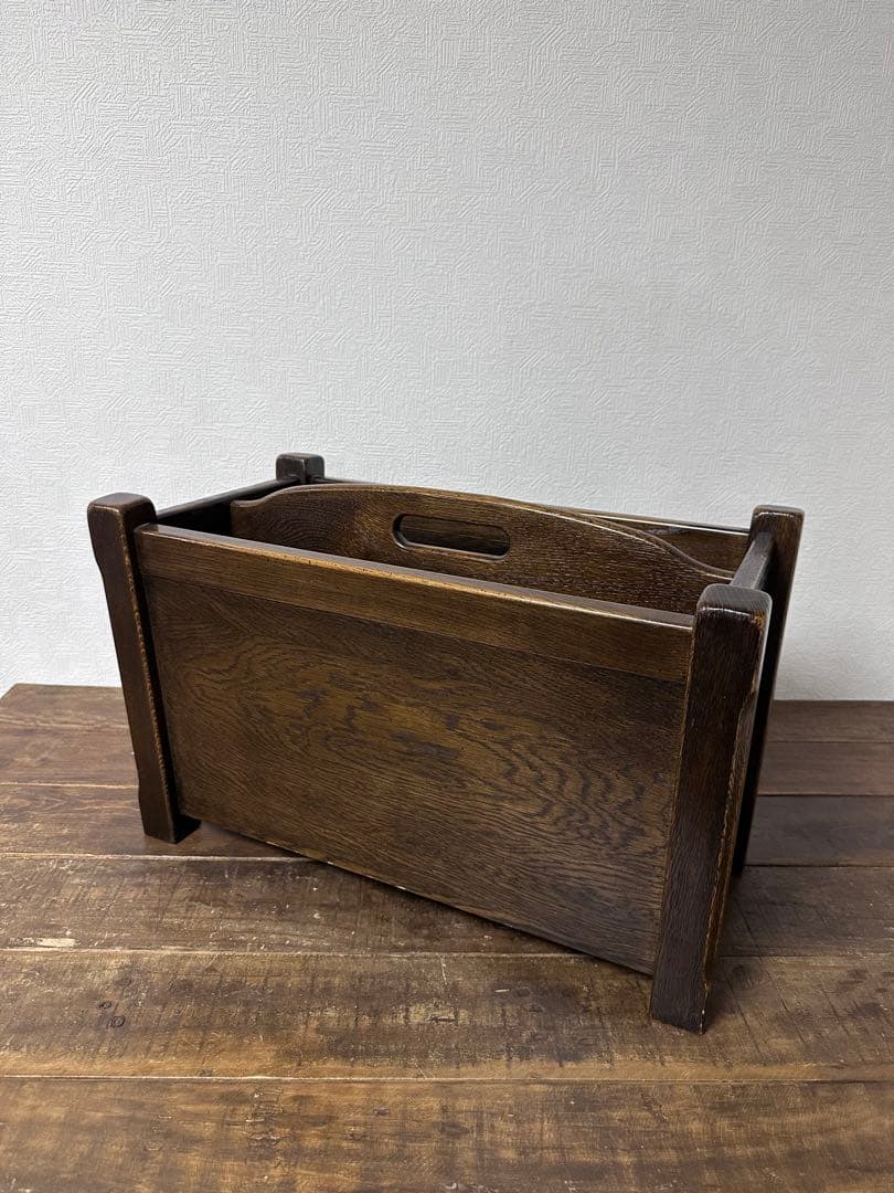 近藤工芸 / OAK Solid furniture 北海道旭川 マガジンラック