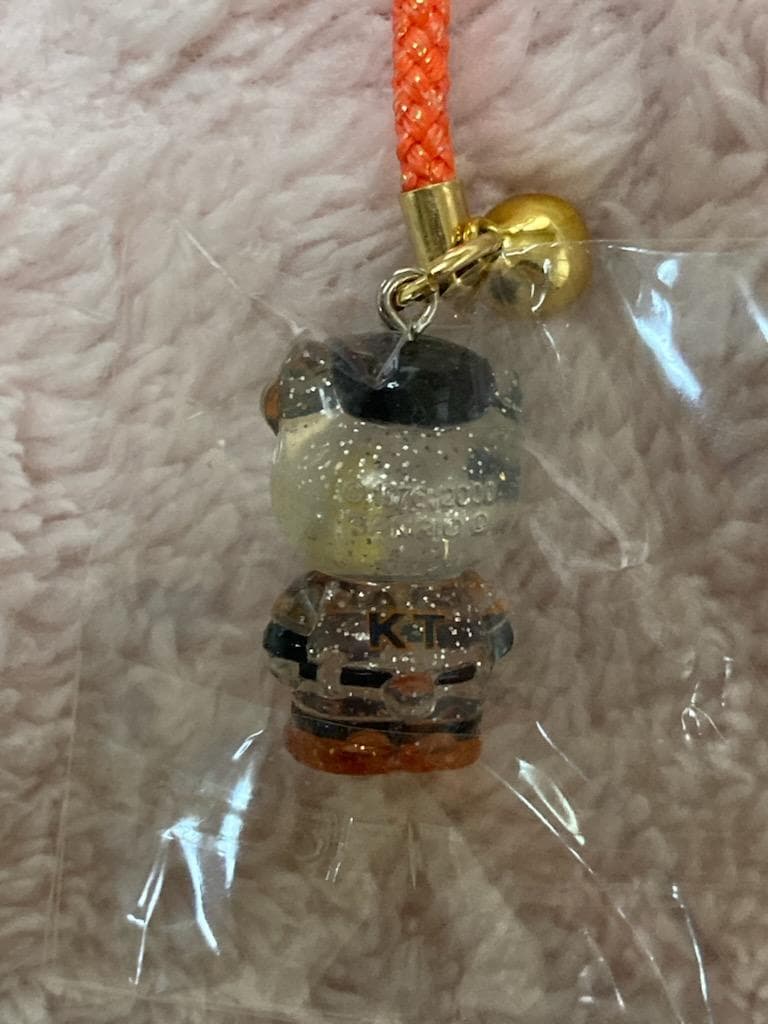 レア】 サンリオ ハローキティ 読売ジャイアンツ ストラップ レトロ