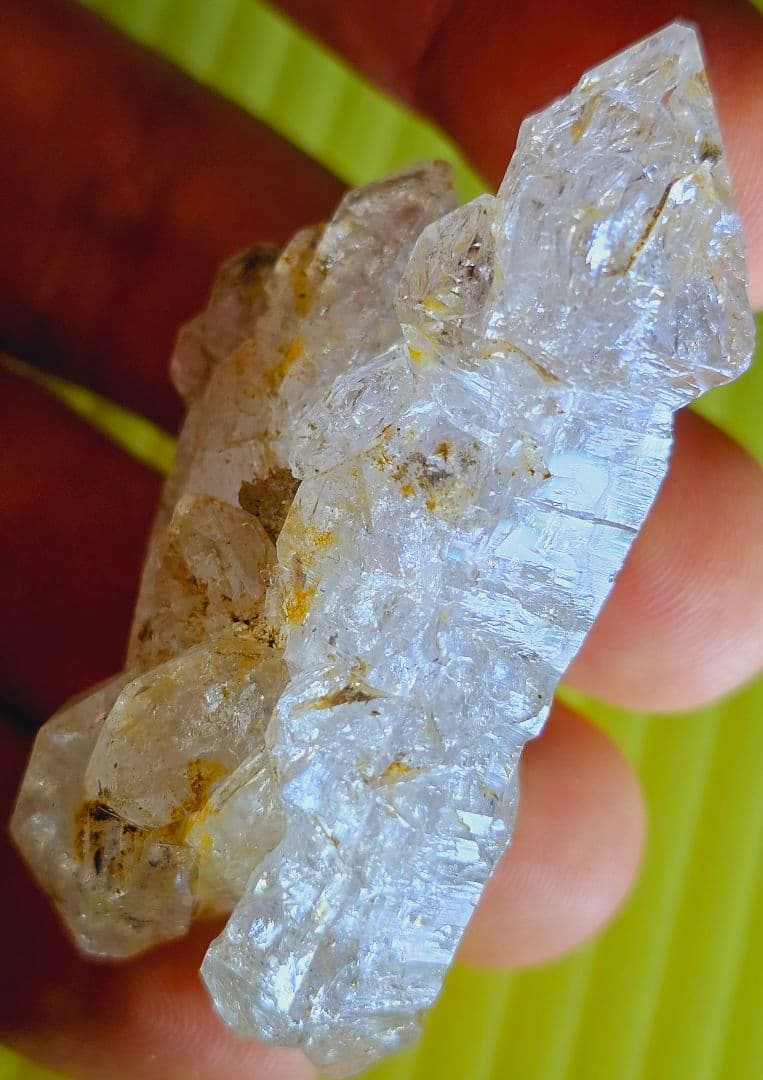 ギルギッド産 エレスチャル水晶