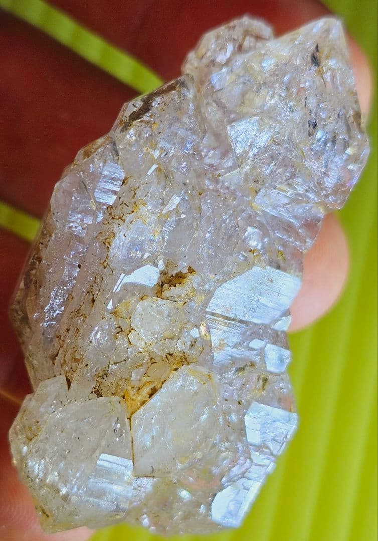 ギルギッド産 エレスチャル水晶