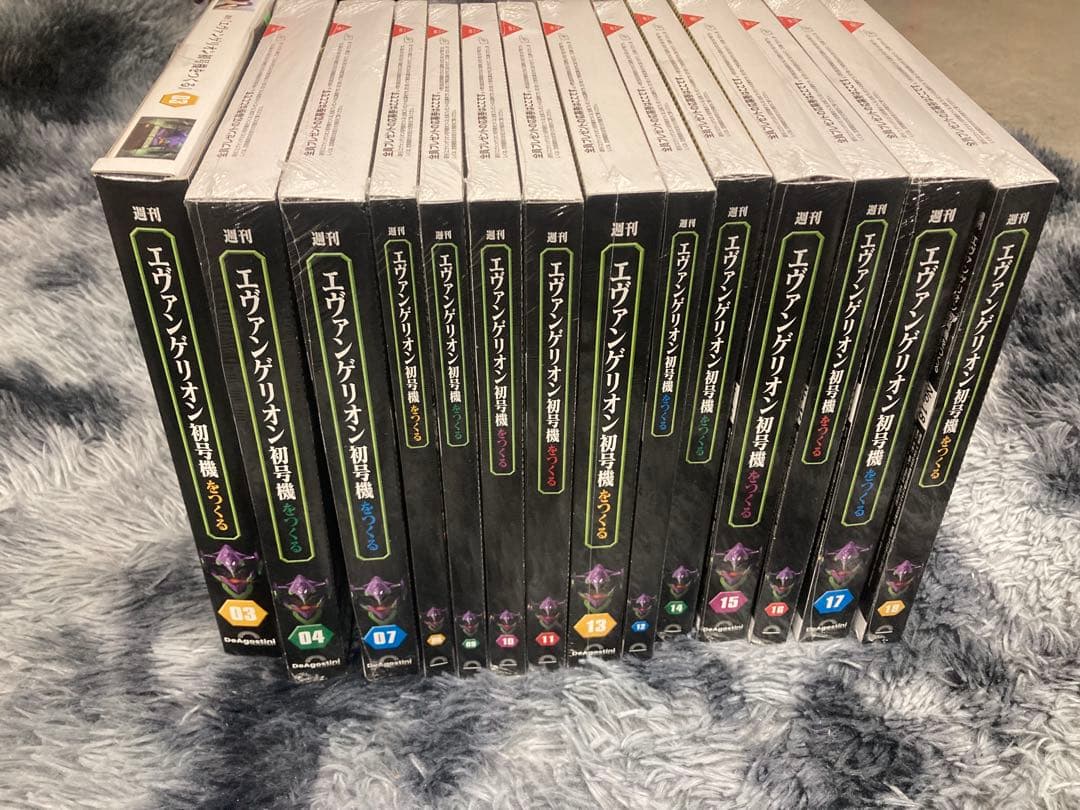 ディアゴスティーニ 週刊エヴァンゲリオン初号機をつくる　3、4、7〜18セット