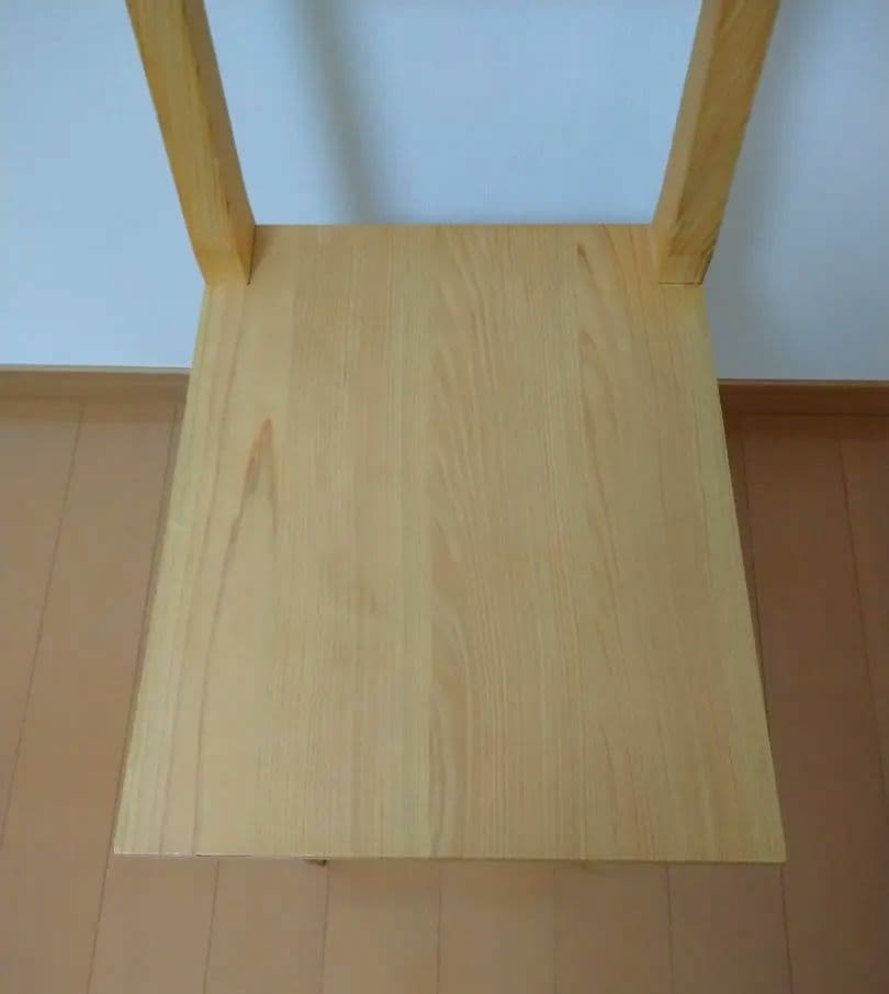 日本製　キシル　国産ヒノキ　無垢材　軽量　木製 椅子　簡易椅子