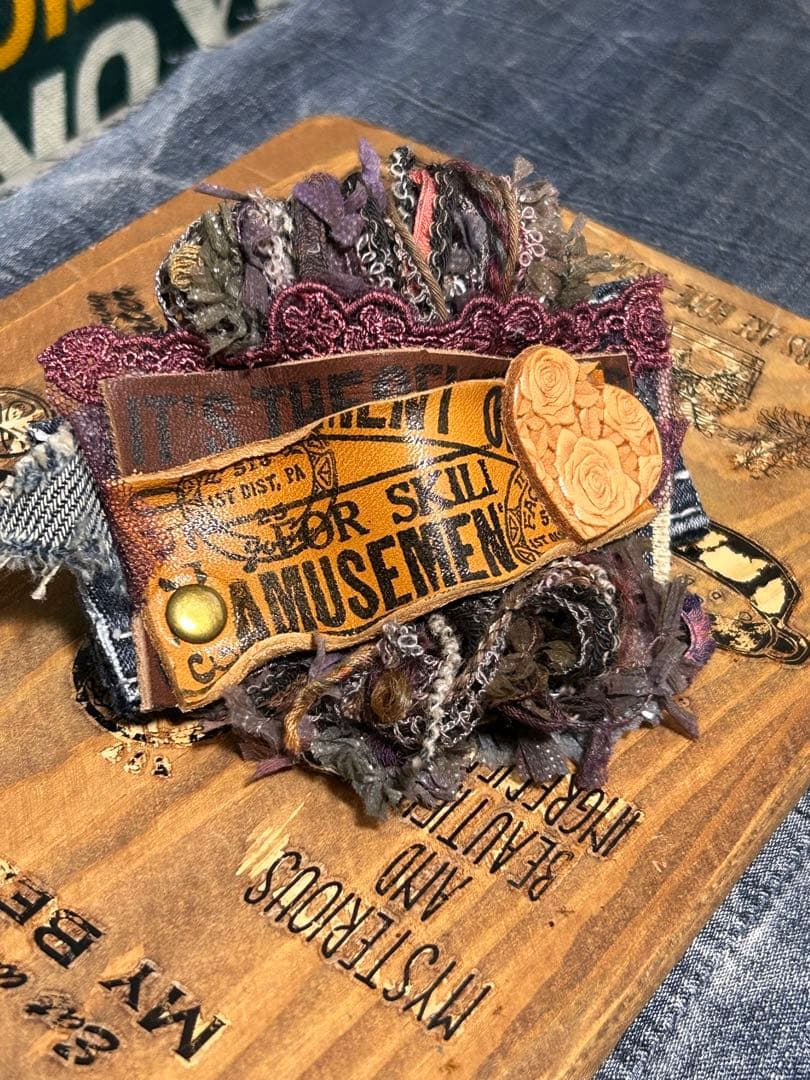 ヘアークリップ　ダークな夜☆ No.423