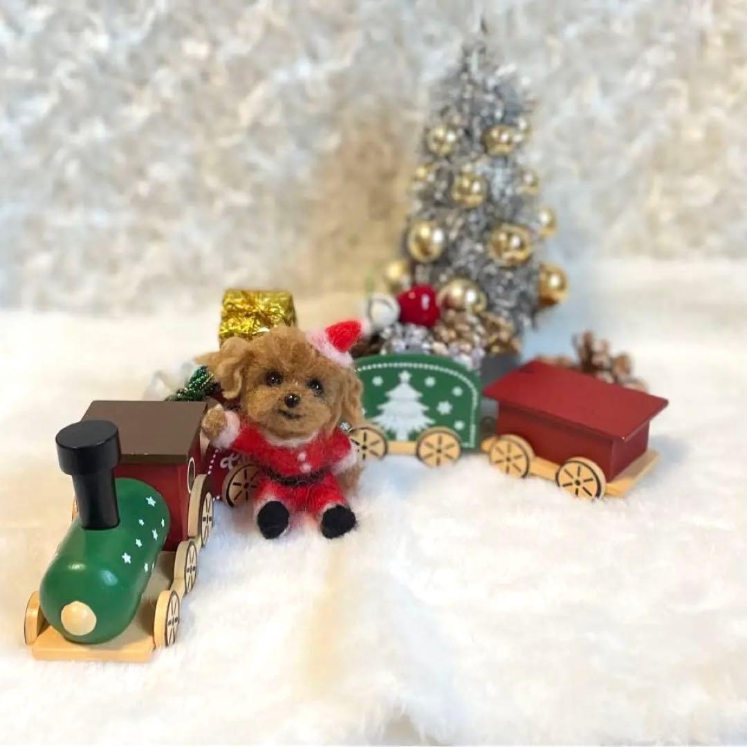 匿名発送 ☆rara トイプードル 機関車 クリスマス サンタ 置物 ツリー