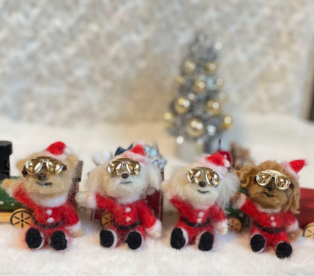 匿名発送 ☆rara トイプードル 機関車 クリスマス サンタ 置物 ツリー