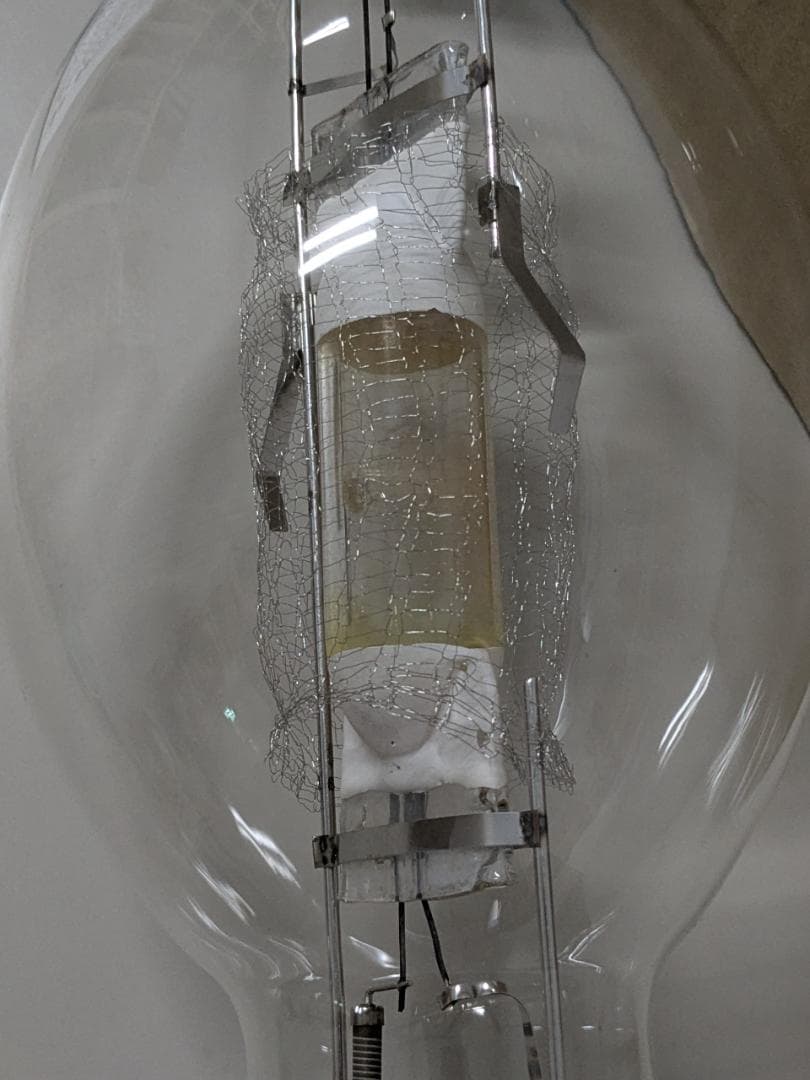 新品未使用品】東芝 メタルハライドランプ D400 陽光ランプ 送料込み