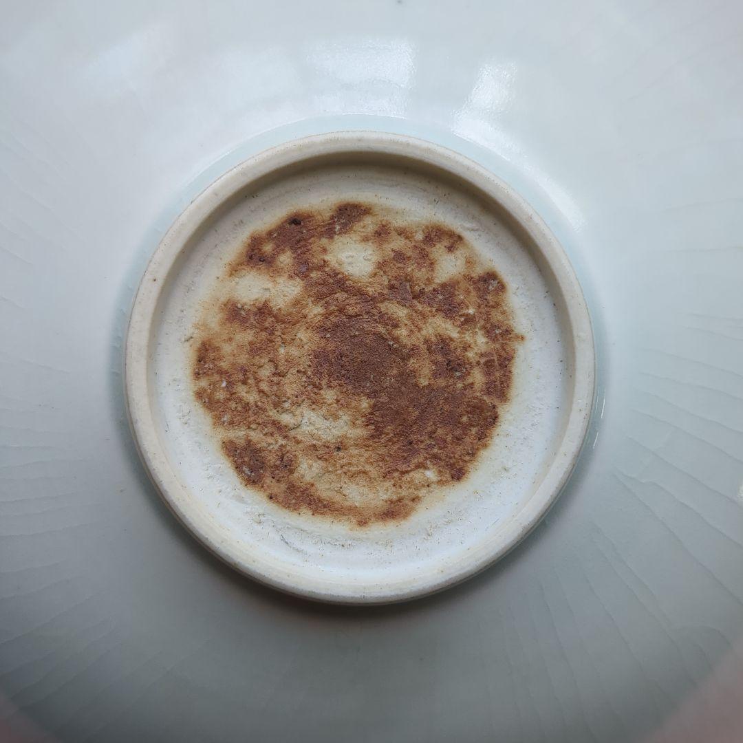 北宋青白磁 刻花嬰戯牡丹文碗 中国骨董 香港の現地オークションで購入