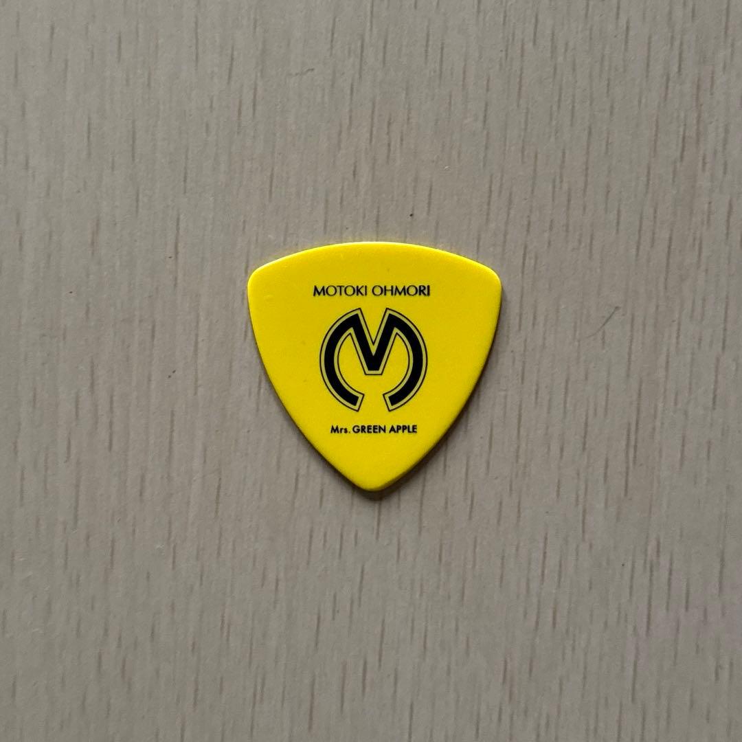 値下げ可】Mrs. GREEN APPLE 大森元貴 本人使用 ピック 非売品 - メルカリ