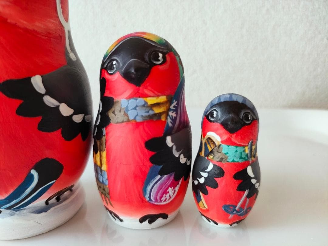 【CBT113】10cm級 マトリョーシカ (中) スベトラーナ ウソ/うその鳥