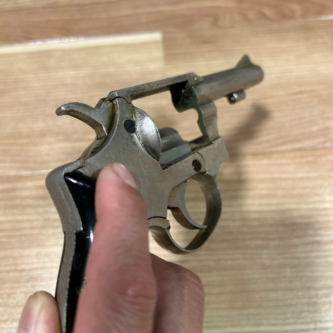 ロ*ー様 超希少WAリボルバー シルバー金属SMG モデルガン