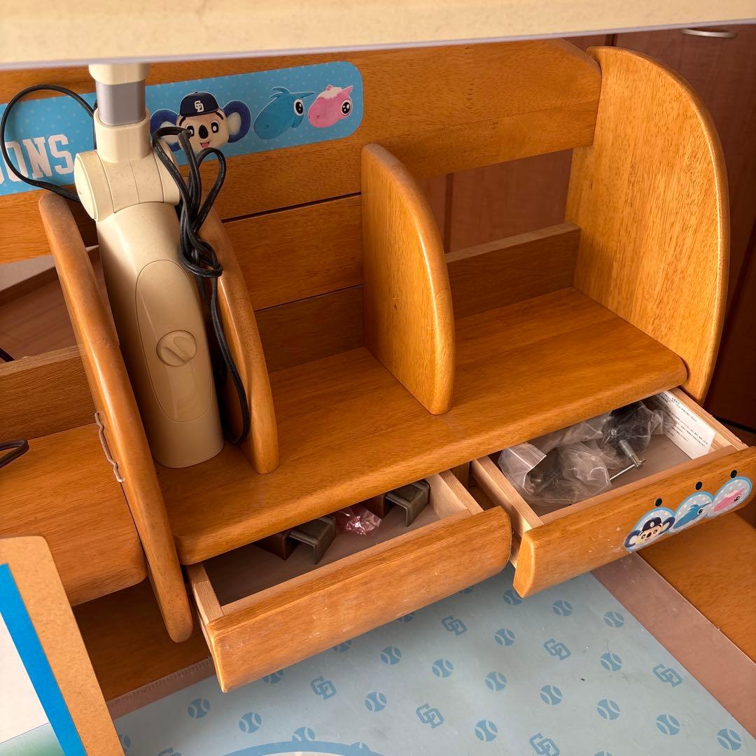 中日ドラゴンズ ドアラ 学習机 勉強机 デスク 木製 限定 レア 入学 球団承認