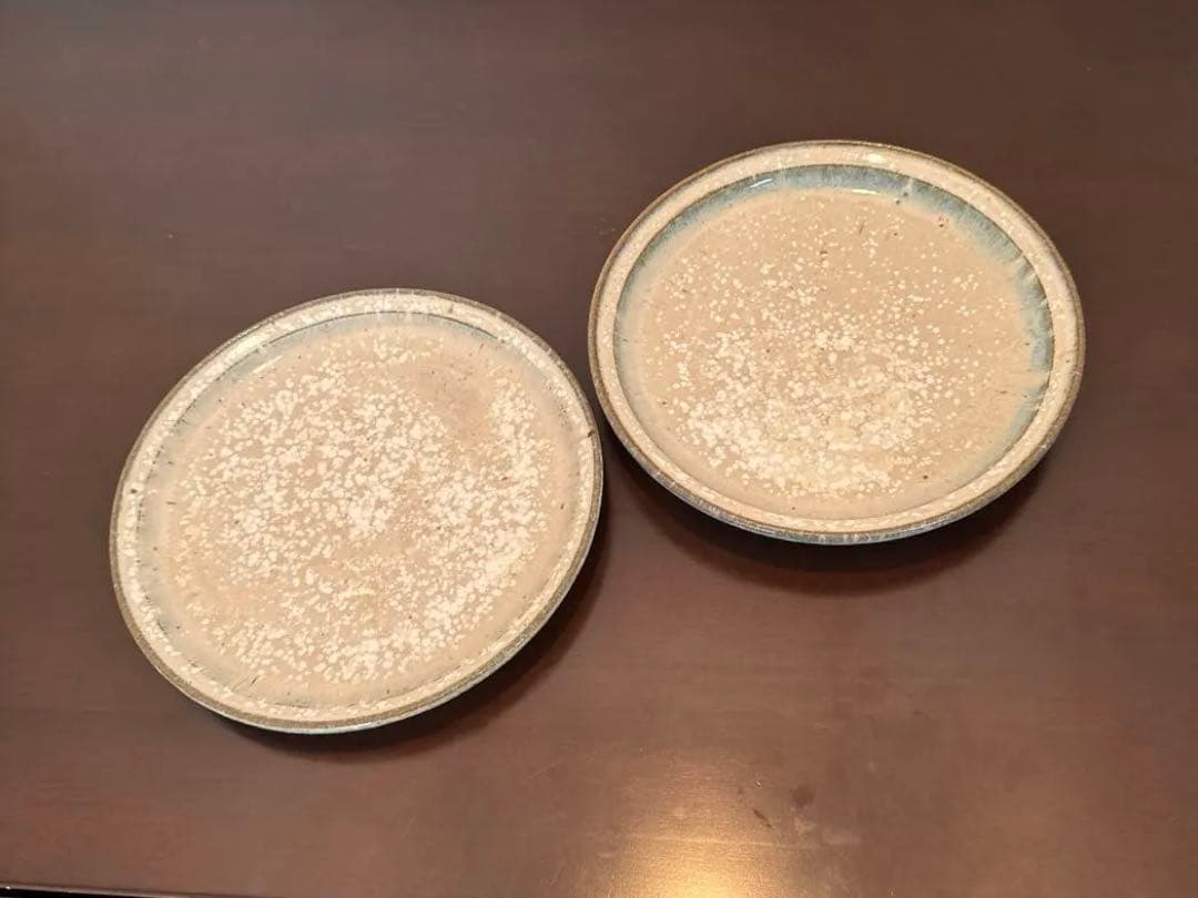 陶器円形皿　二枚