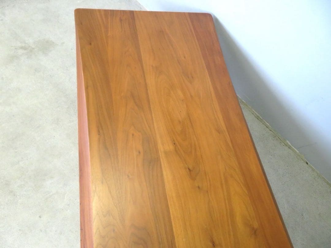 カッシーナ　シャルロットペリアン　プラナ　ローテーブル　コーヒーテーブル