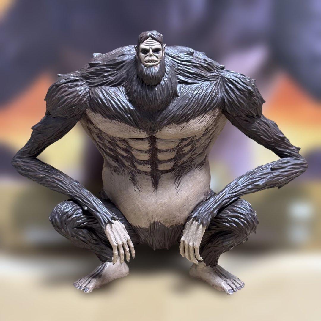 進撃の巨人　獣の巨人　フィギュア　訳あり