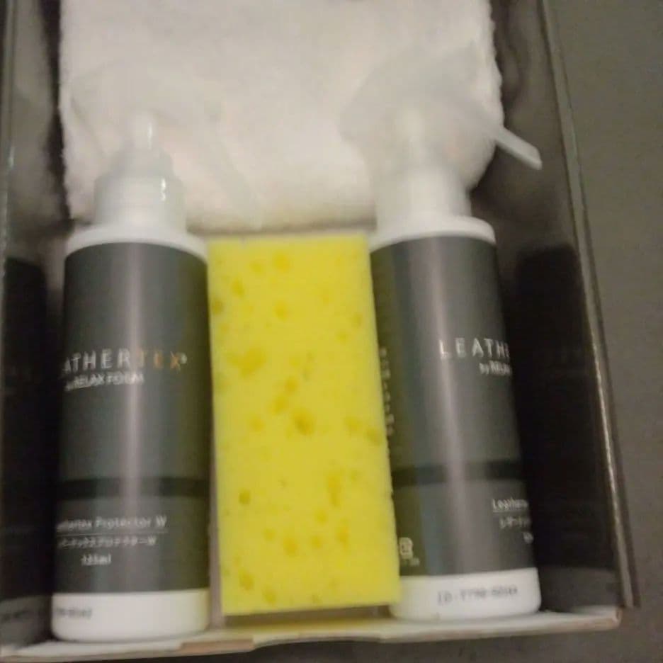 【新品】プルートソファ　関家具　レザー　黒　一人掛け　クラッシュゲート