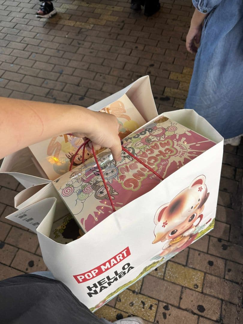 THE MONSTERS Exciting Macaron ぬいぐるみ ラブブ