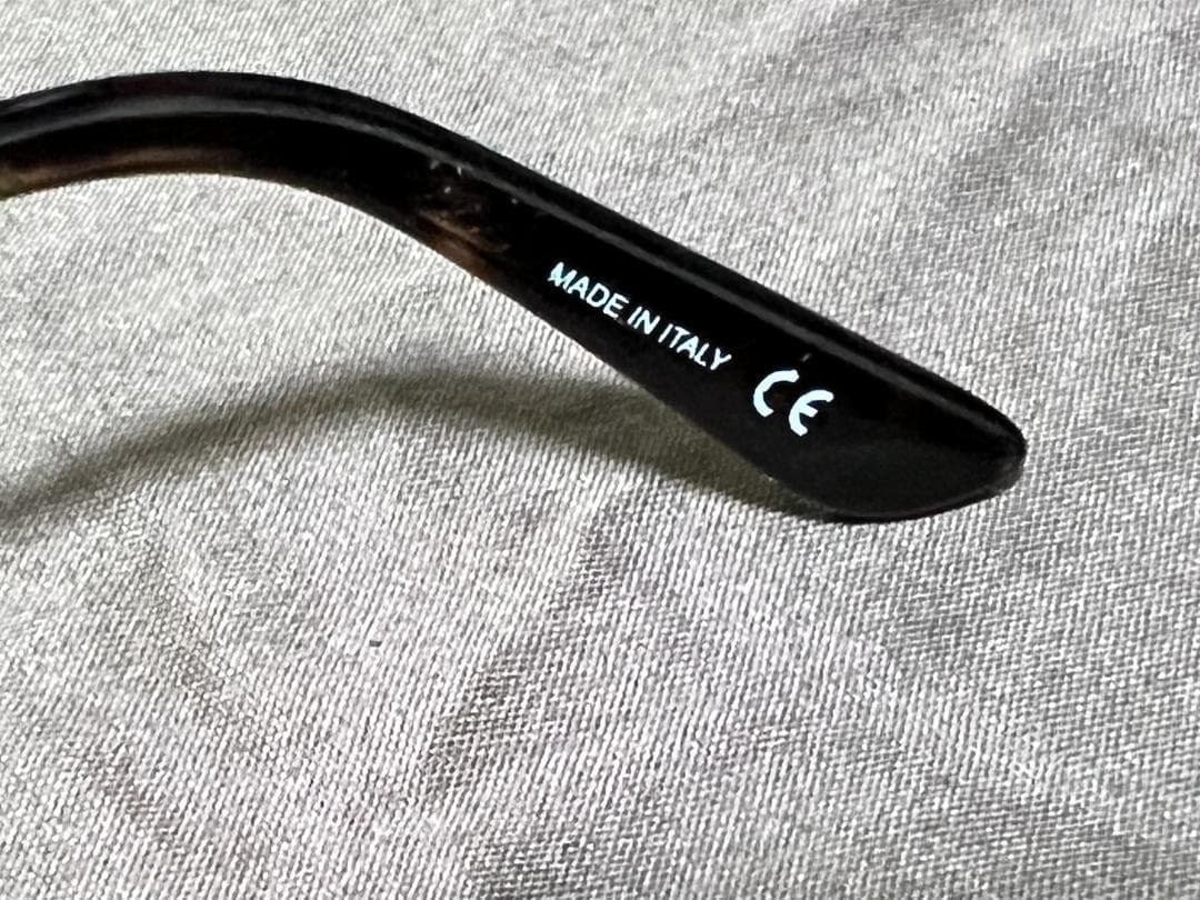 Bottega Veneta ブラックメタルメガネ